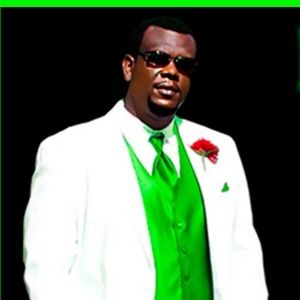 Meet your Posher, Larry